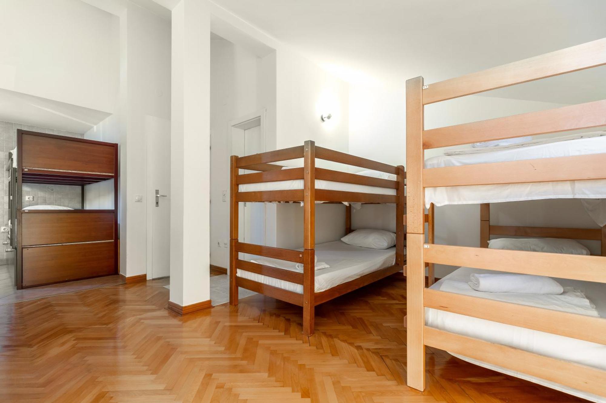 Hostel Budva Habitación foto